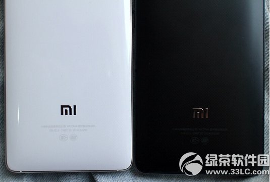 小米4黑色好看还是白色好看?小米4黑色白色比较图