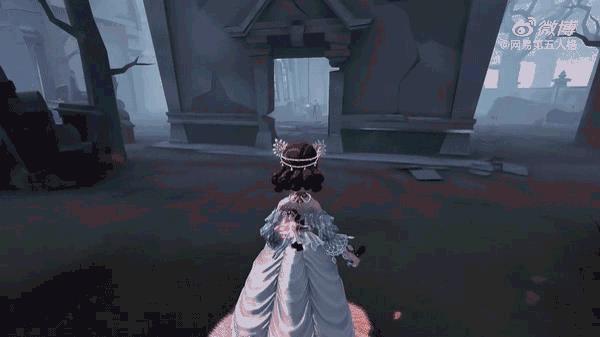 第五人格红夫人稀世挂件圆满人偶如何_第五人格红夫人稀世挂件圆满人偶特效展示列表