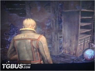 ������Σ��4������湥��